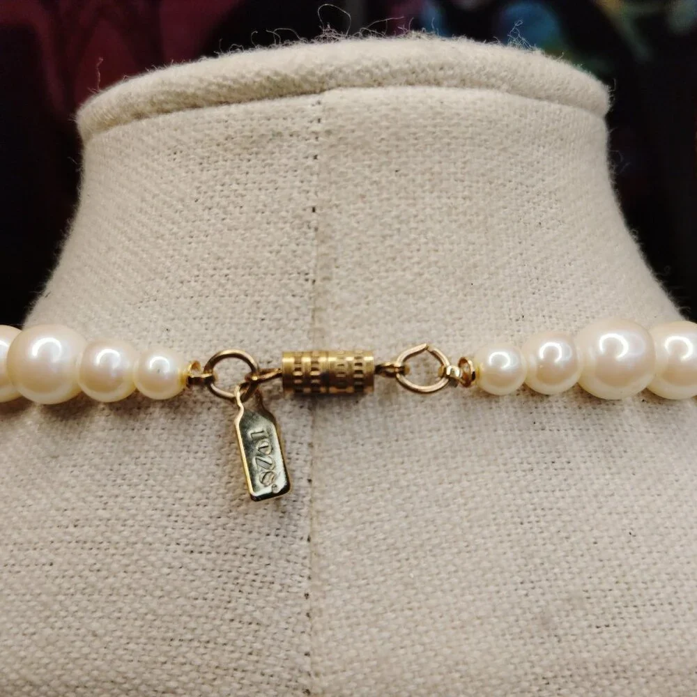 Vintage 1928 Gold Tone Faux Pearl Necklace 34 Inch